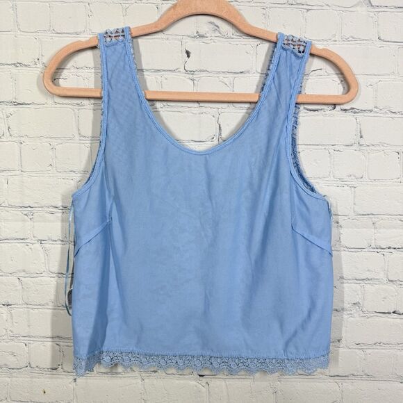 Y2K Crochet Crop Top Women SIze 8 Blue Rertro Coquette Feminine Cottage Fairy - Picture 8 of 9